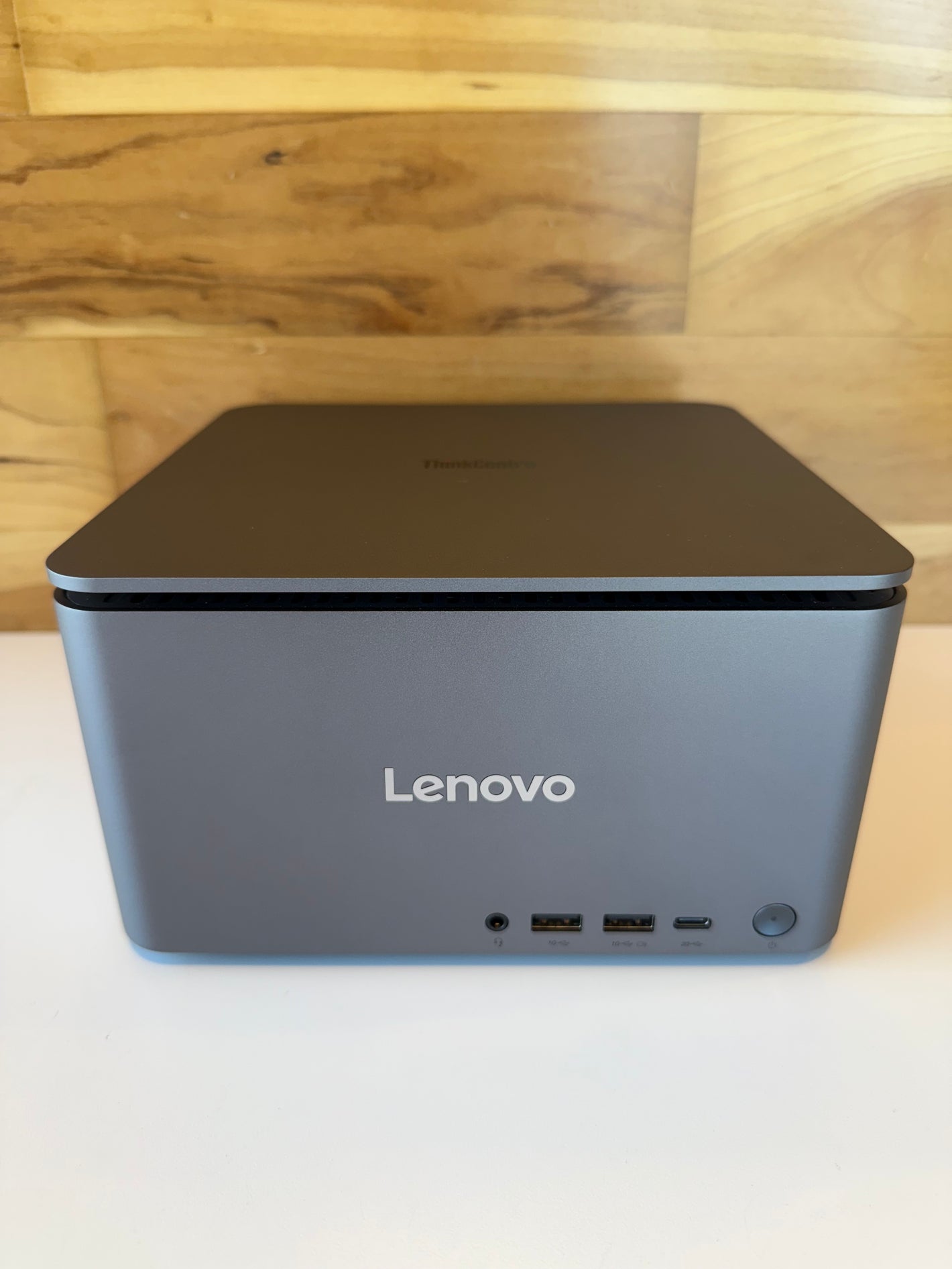 NEW Lenovo ThinkCentre