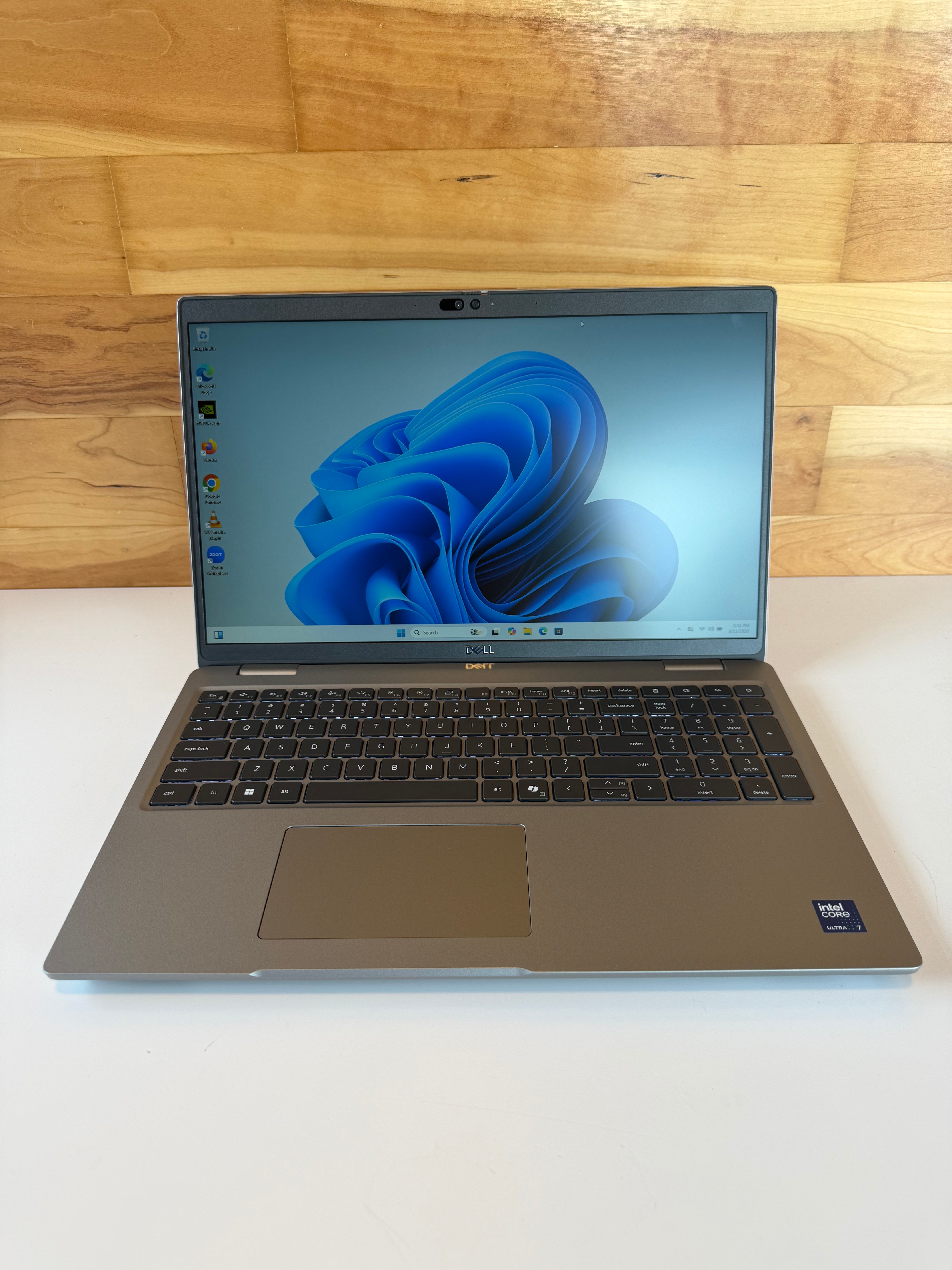 Dell Precision 3591 Workstation | Core Ultra 7 | RTX A1000
