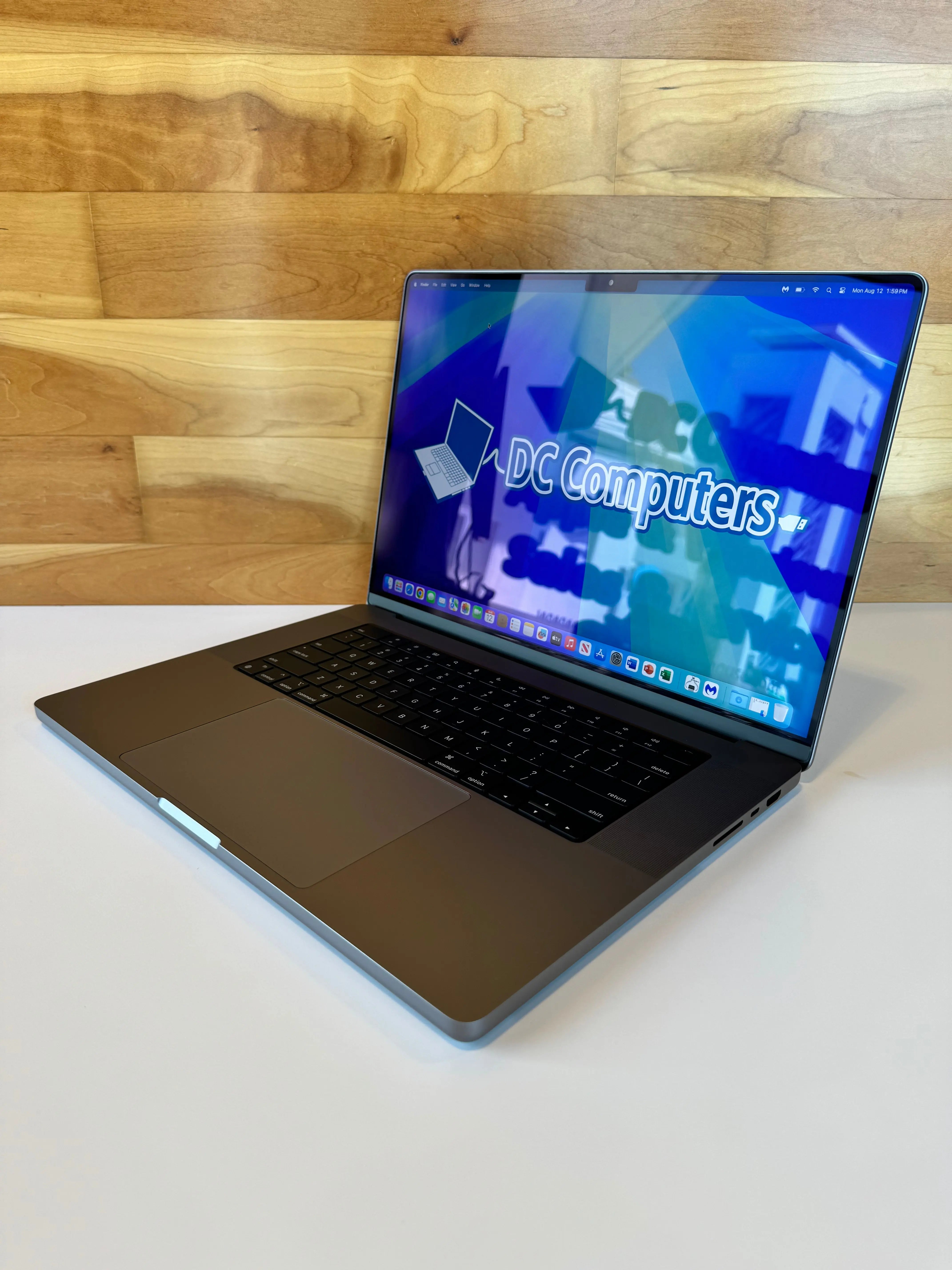 MacBook Pro 16-inch Pre-Owned | San Diego | DC Computers