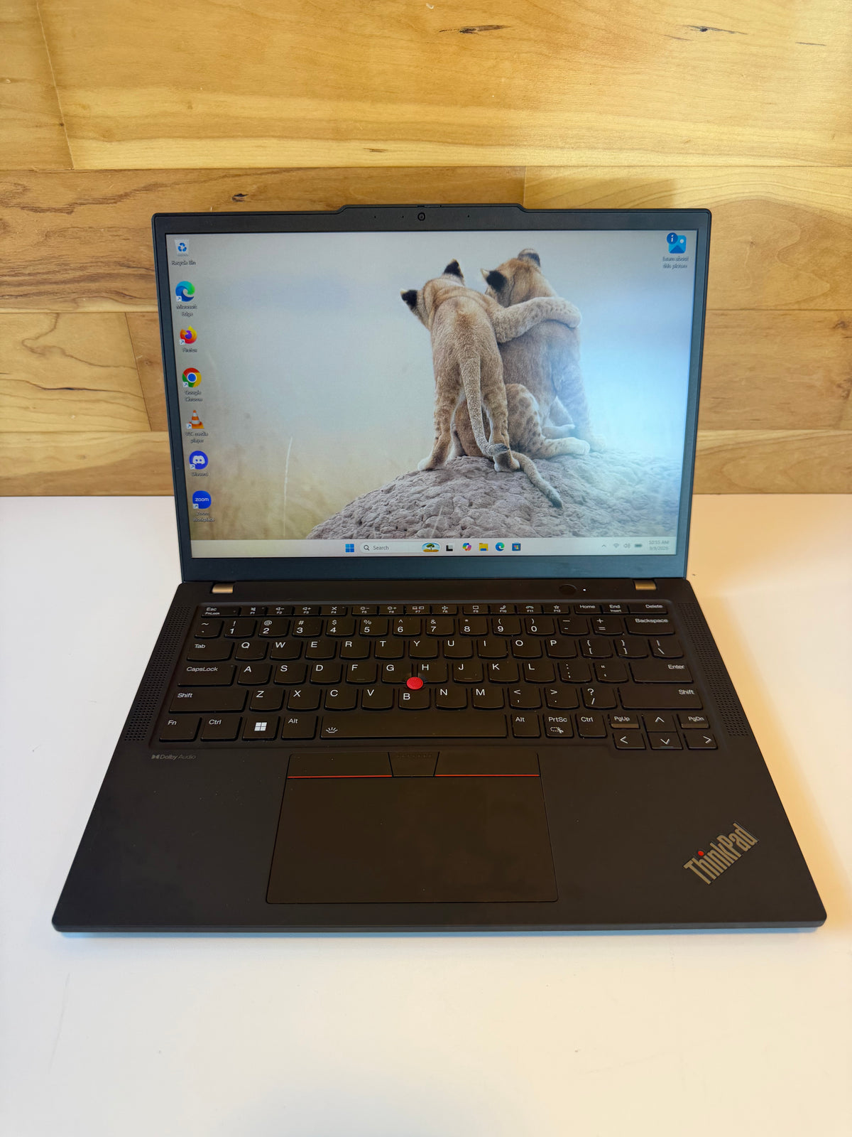 Lenovo X13 | Intel Core 7 Ultra | 32GB DDR5 RAM | 500GB SSD | Windows 11 Pro