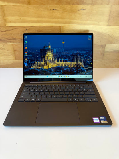Dell 14S | Intel Core Ultra 7 355 | 14" 2K Touchscreen | 16GB RAM | 512GB SSD | Brand New