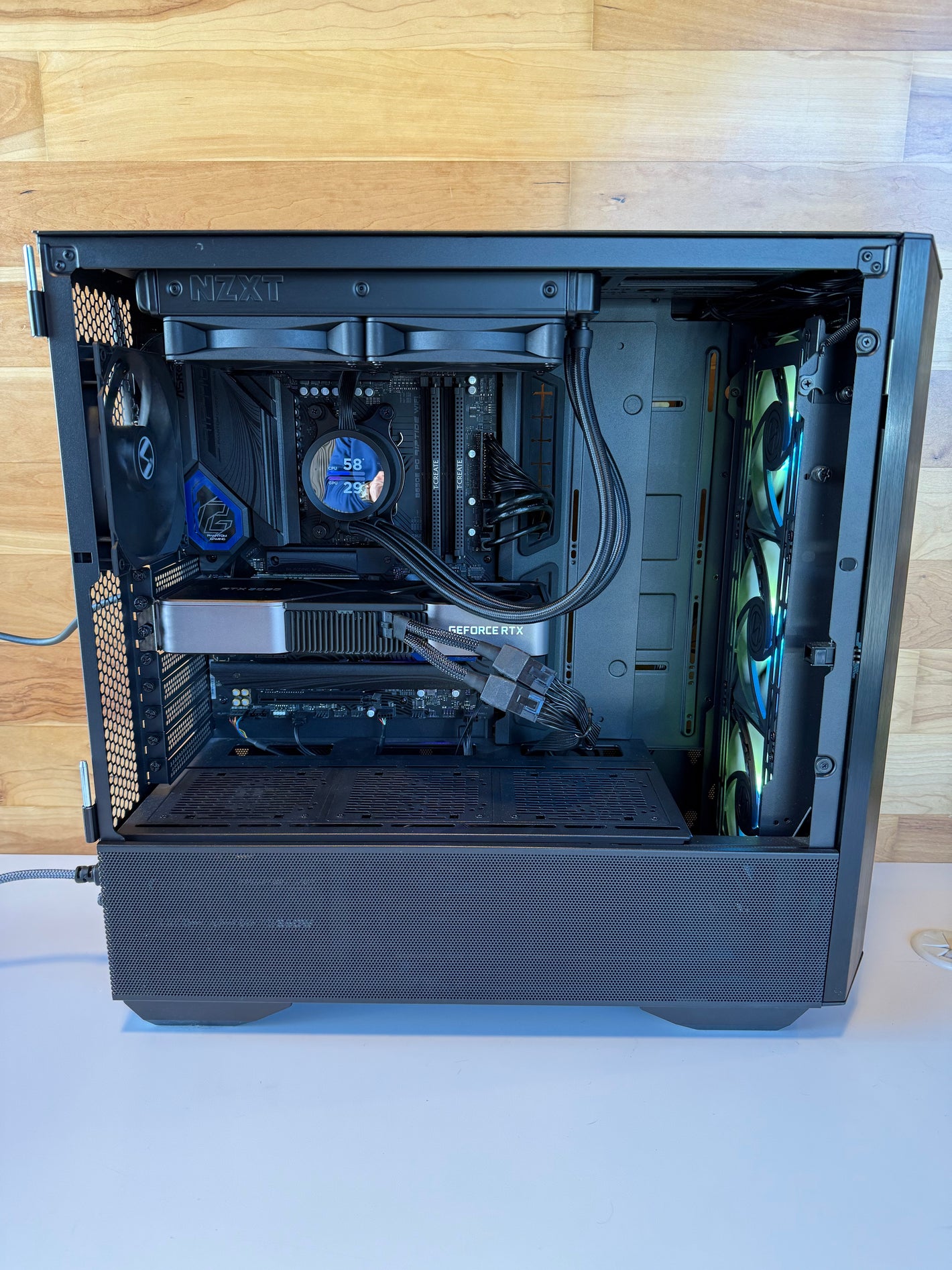 Pre-Owned Custom Desktop