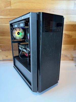 Pre-Owned Custom Desktop AMD Ryzen 7 / 4070 Graphics