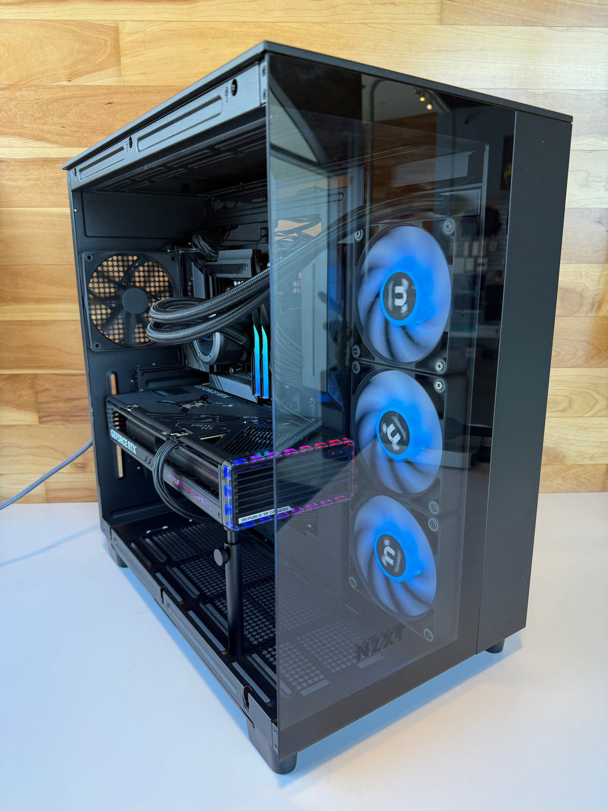 Dc Computer DC Computers Custom PC AMD Ryzen 9 9950X | Pre-Owned