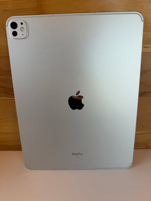 13" iPad Pro | Apple M4 | 2TB | 16GB RAM | WiFi + Cellular | Nano Texture | Like New