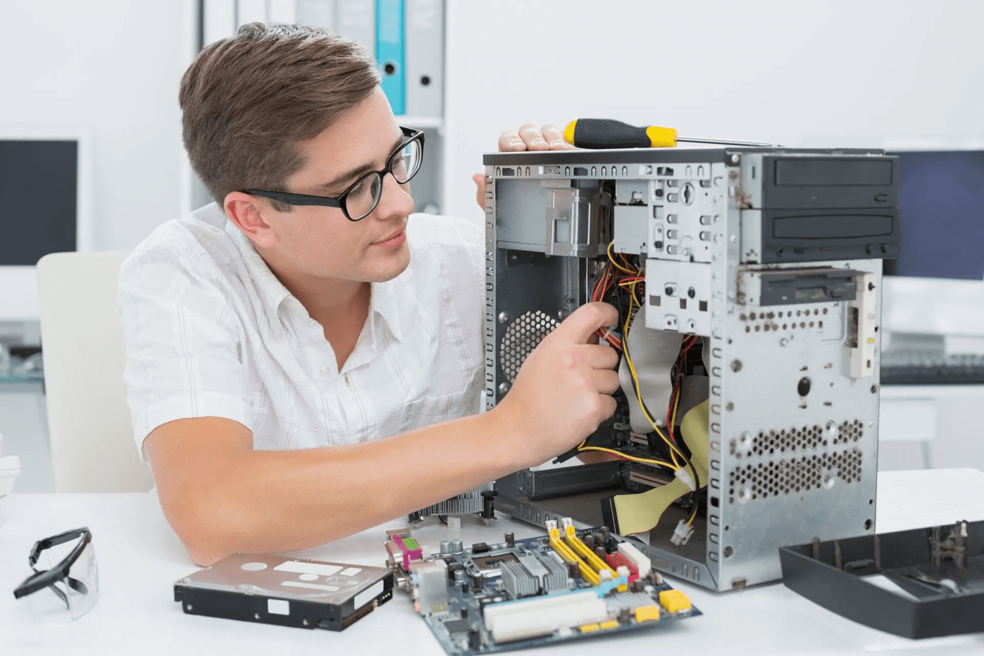 According to Zippia.com, the top 10% of the highest-paid computer repair technicians earn roughly $35,000.